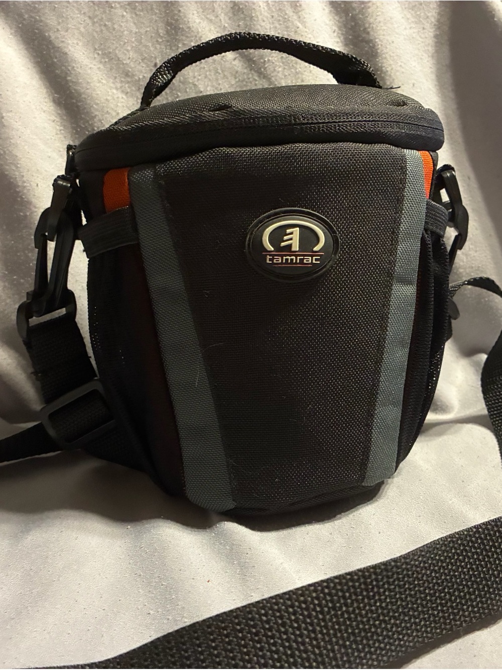 Tamrac Black Padded Camera Bag with Top Handle and Shoulder Stra